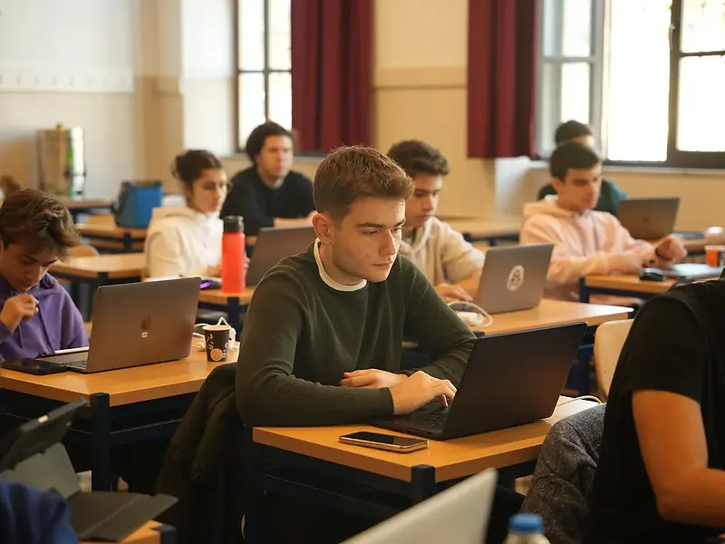 コミュニティ月次まとめ 🌐